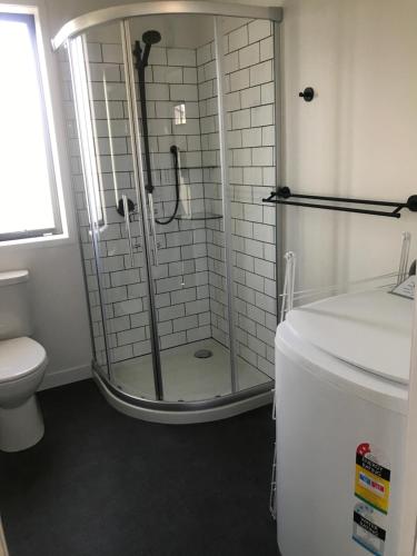 Ένα μπάνιο στο Simply Stunning Studio 2