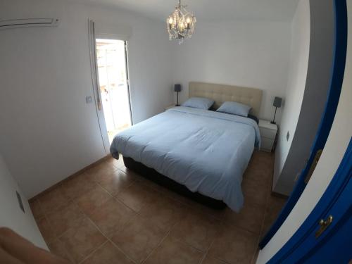 Private townhouse with roof terrace close to the beach