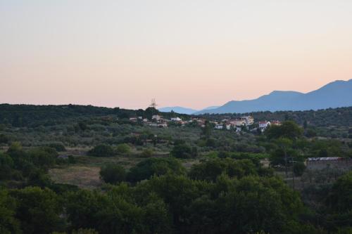 Gallery image of ELENI'S VILLAGE RELAXATION HOME in Edipsos