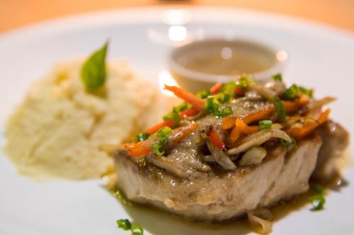 Eten bij of ergens in de buurt van het resort

