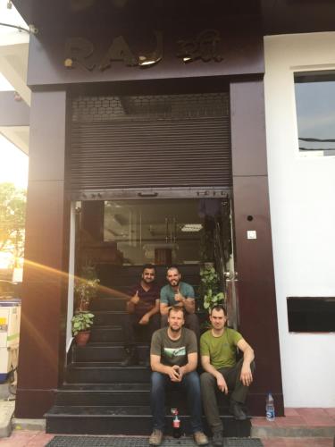 Huéspedes de Hotel Rajshree