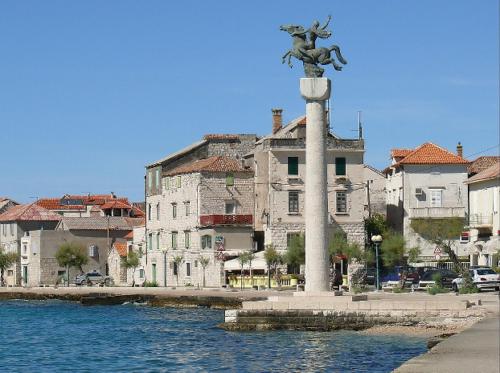 Villa Curic