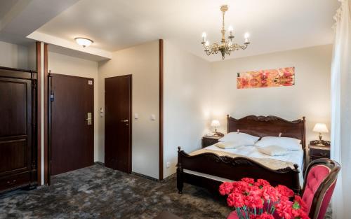 Una cama o camas en una habitación de Gotyk