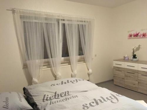 Posteľ alebo postele v izbe v ubytovaní Ferienwohnung Schlossvorstadt