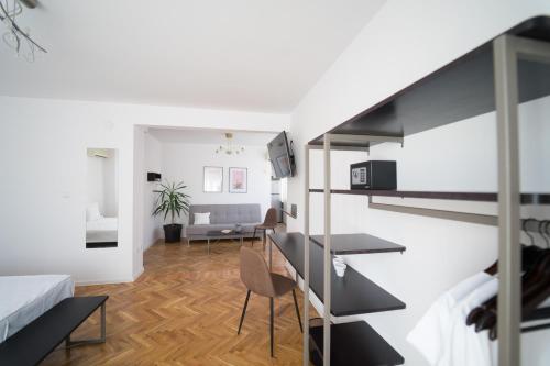 Postel nebo postele na pokoji v ubytování Hotel Mistral