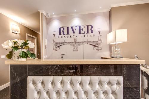 River Luxury Suites