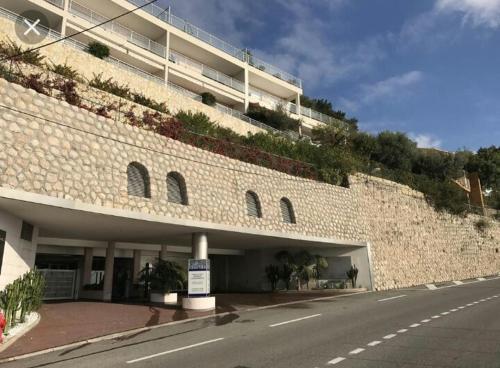 カップ・ダイユにあるLa terrazza di monacoのギャラリーの写真