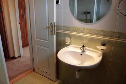 Imagen de la galería de Hotel Milena, en Milówka