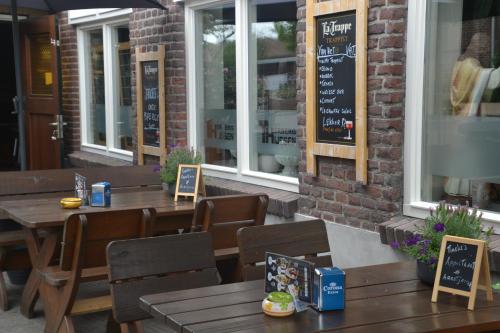 Minuman di Herberg Thijssen