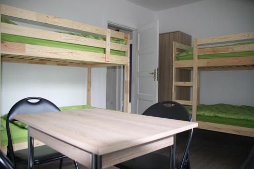 Ένα ή περισσότερα κρεβάτια σε δωμάτιο στο Apartmenthaus am Rennplatz