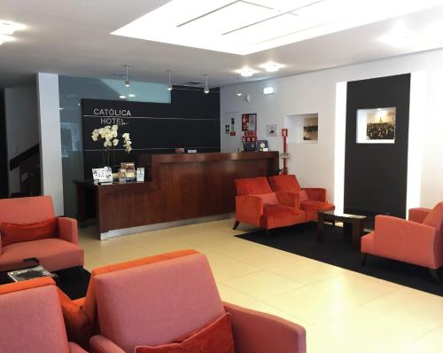 Ruang duduk di Catolica Hotel