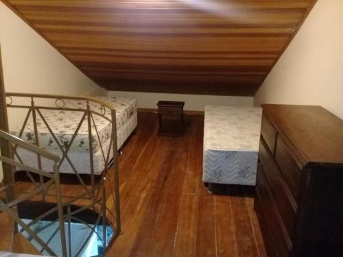 Llit o llits en una habitació de Flat Monte Castelo em Gravata PE