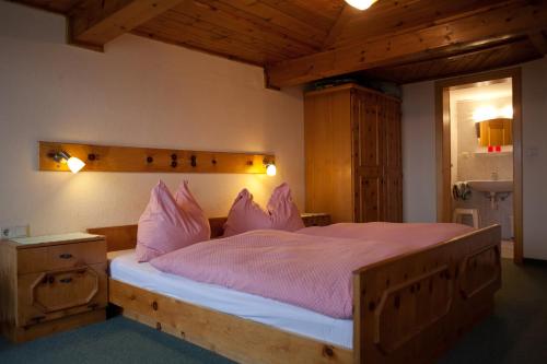 Katil atau katil-katil dalam bilik di Eggerhof