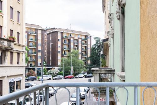 Fan House 22 Deluxe San Siro M1 M5 WiFi