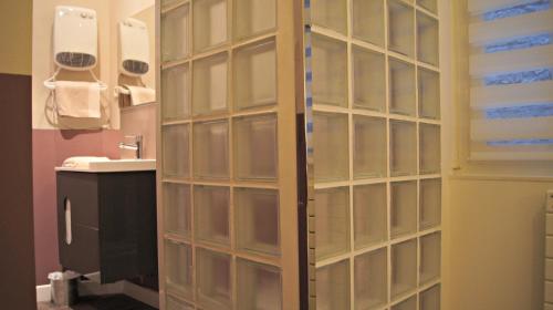 Ảnh trong thư viện ảnh của Little Suite - Antonin ở Lille