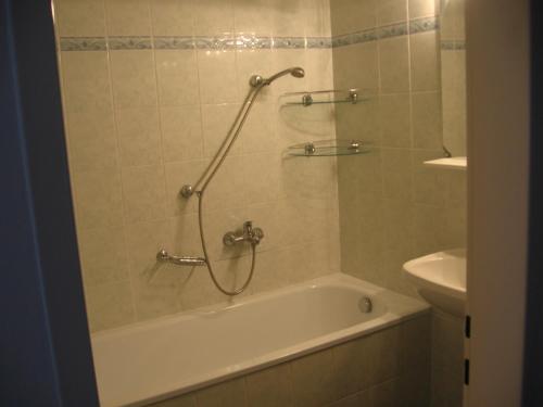 Ванная комната в Leier Business Hotel