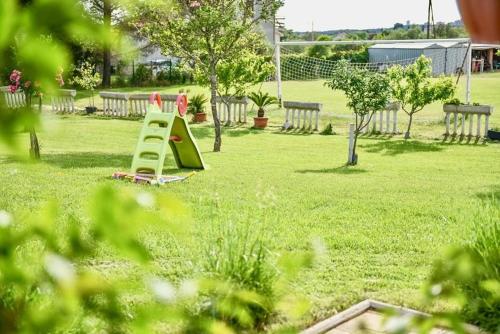 Ground Floor Apartments With Spacious Backyard – Photos 4