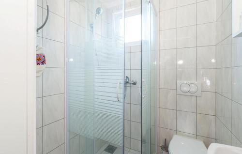 Salle de bains dans l'établissement Apartmani "PALMA"