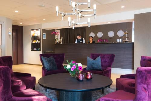 Best Western Plus Park Airport Hotel Image