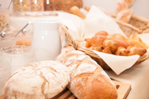 Jídlo v hotelu nebo okolí