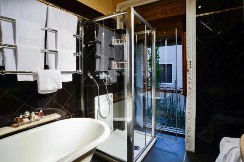 Koupelna v ubytování Hotel Gabbia D'Oro
