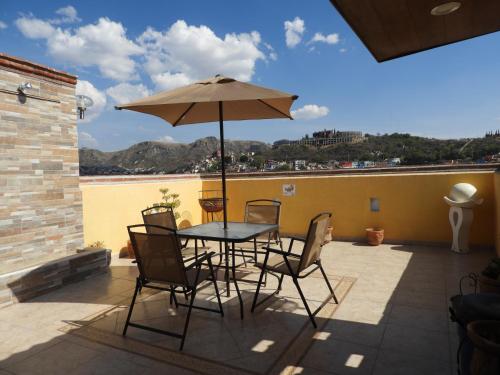 Gallery image of La Lotería Panoramic House & Rooftop by Lunian in Guanajuato