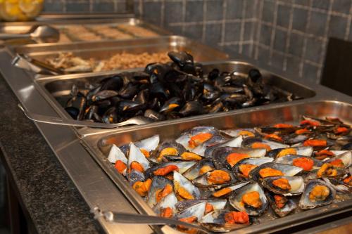 Makanan di atau berdekatan aparthotel ini