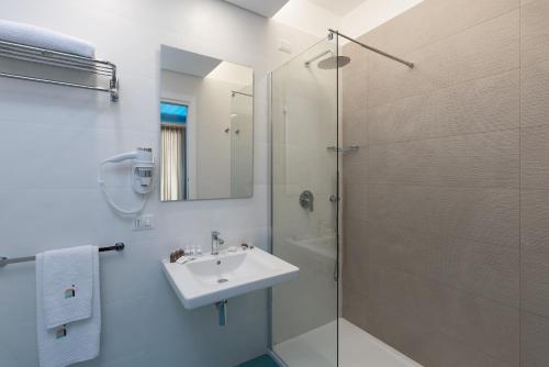 Ένα μπάνιο στο Isule Rooms & Breakfast