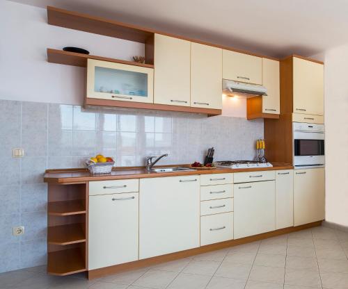 Lily Apartment