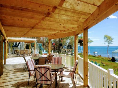 Sea Parrot Ocean View Manor – Photos 3