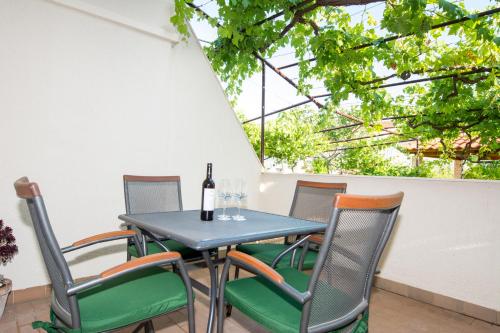 Villa Apartments Duje