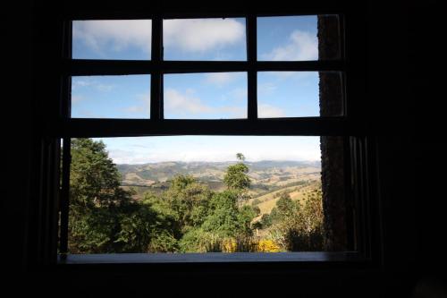 Vista general de una montaña o vista desde la posada