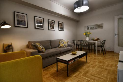 Top Koukaki Location 3rd floor 2bdr