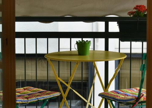 Top Koukaki Location 3rd floor 2bdr