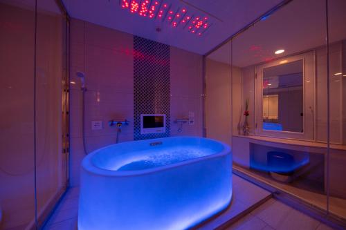 Kylpyhuone majoituspaikassa Hotel Eldia Yamanashi (Adult Only)