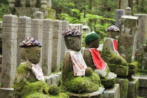 Jardín al aire libre en Koyasan Guest House Tommy