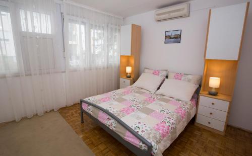 Apartments Put Plokita Smilja