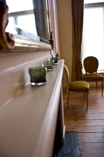 Un lugar para sentarse en B&B Huis Willaeys