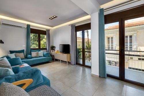 City Breeze Apartment