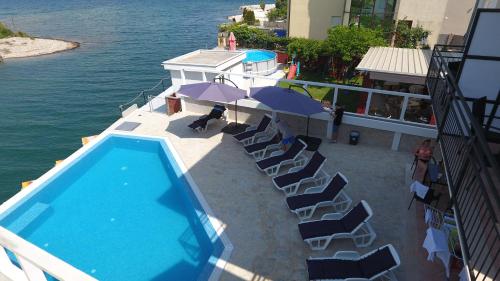 Gallery image of Apartments Riverside in Herceg-Novi