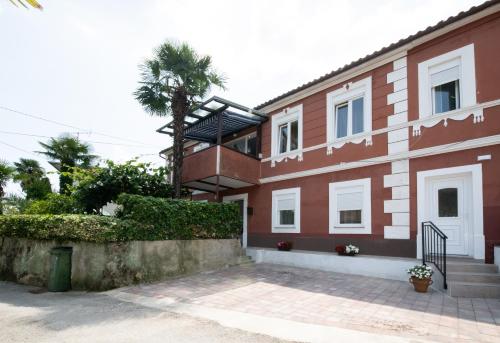 Apartment Emili