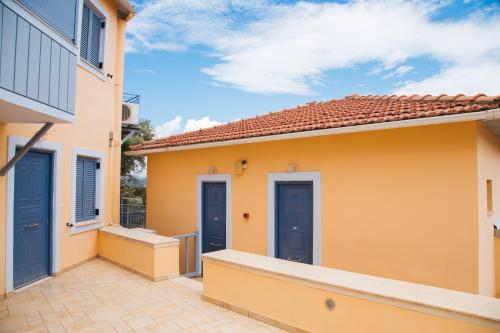 Gallery image of Ionio Hotel in Nikiana