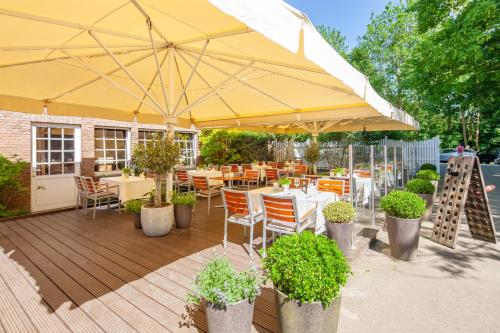 Hotel Bad Mindenにあるレストランまたは飲食店