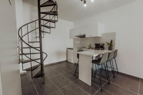 Gallery image of River View Boutique Apts in Ayia Napa