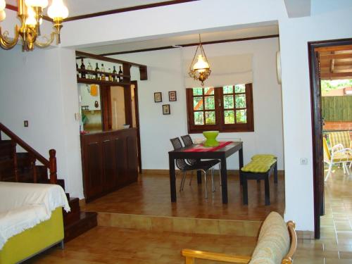Gallery image of Villa Afroditi in Nea Vrasna