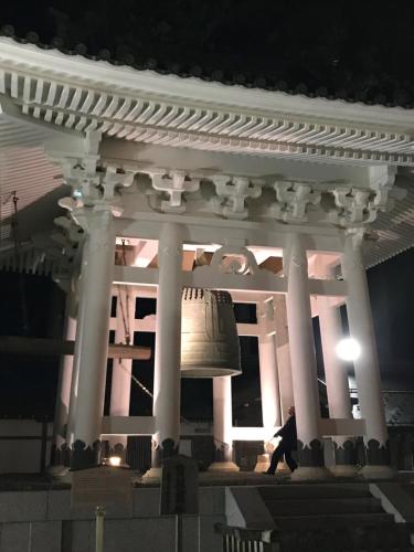 Edificio en el que se encuentra el hostal o pensión