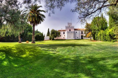 Hotel Cortijo Torre De La Reina, Torre de la Reina ...