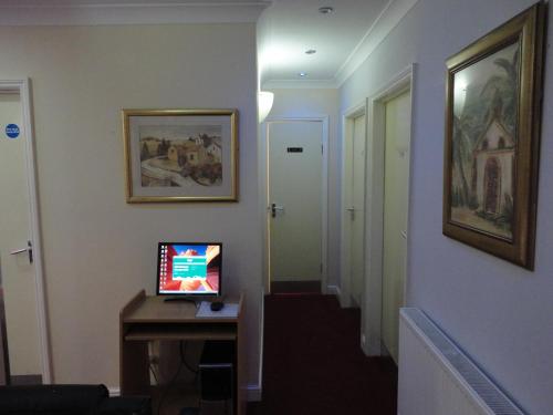 TV o dispositivi per l'intrattenimento presso City View Hotel - Roman Road Market