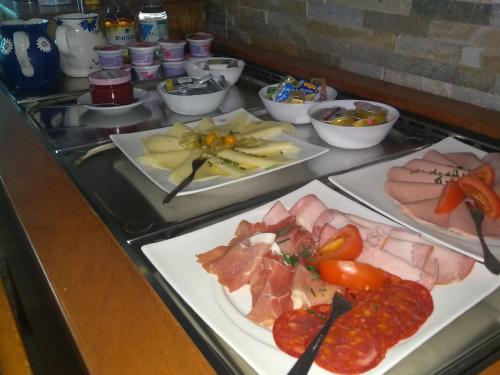 Jídlo v penzionu nebo okolí