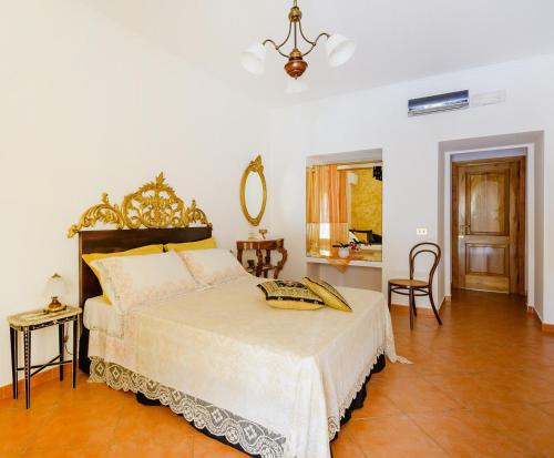 Postel nebo postele na pokoji v ubytování B&B Al Mare Sorrento